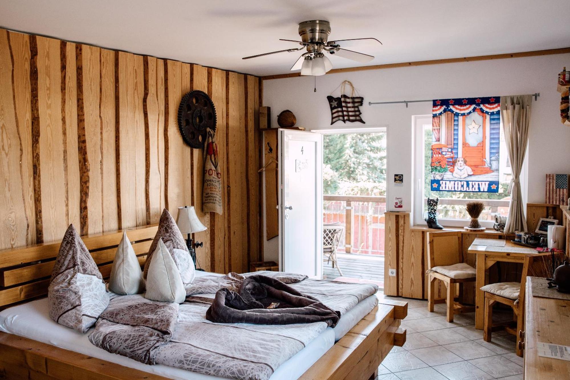 ダウン タウン モーテル ベルリン 部屋 写真