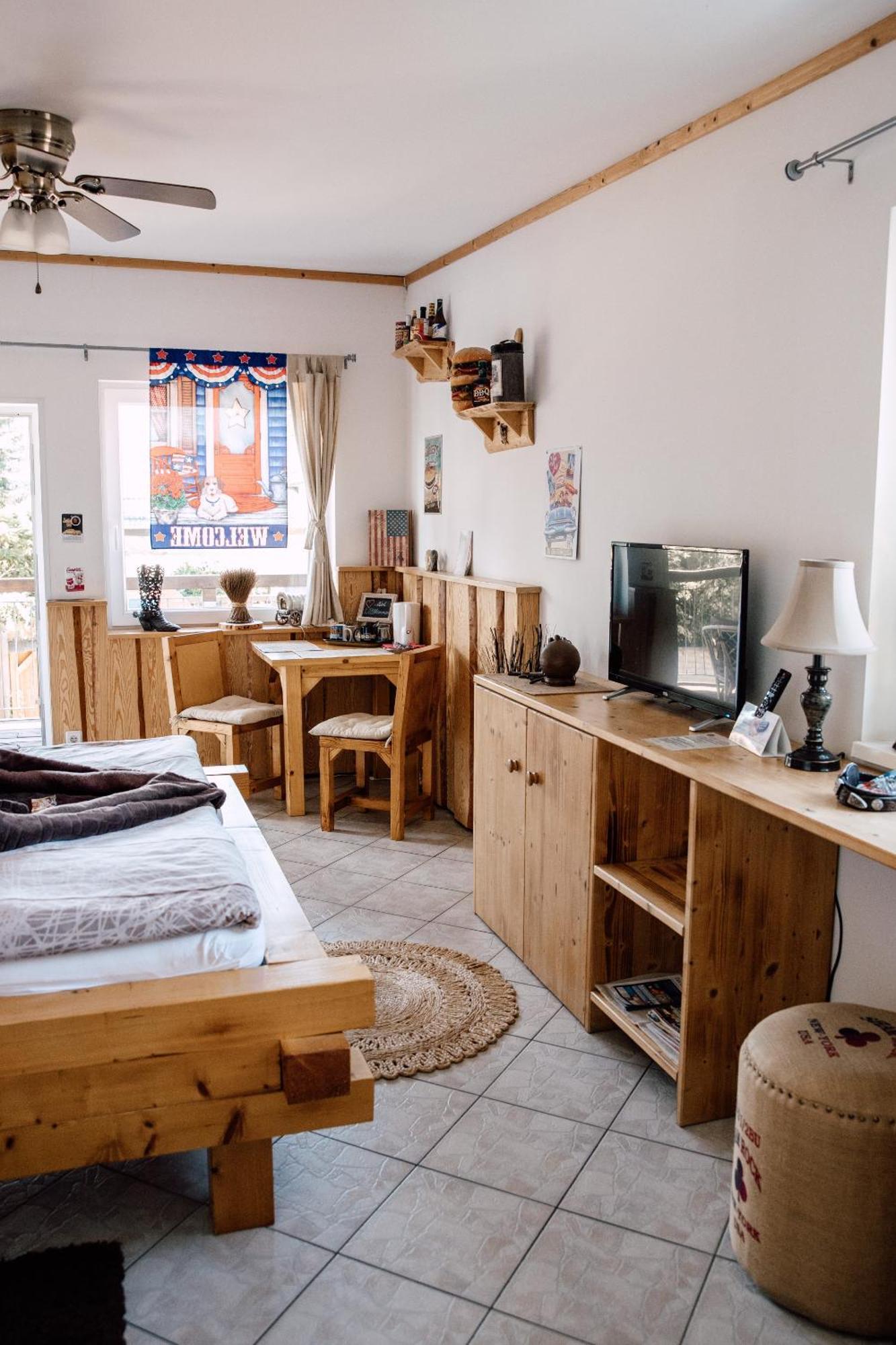 ダウン タウン モーテル ベルリン 部屋 写真